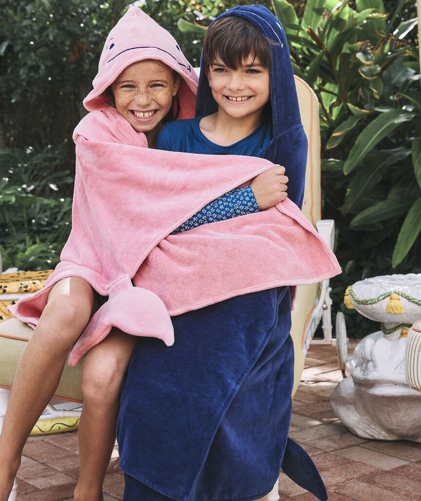 Kids' Hooded Whale Towel