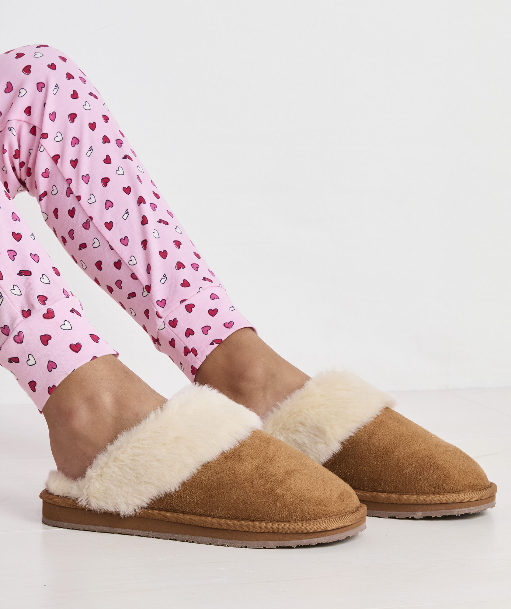 Girls' Suede Scuff Slippers