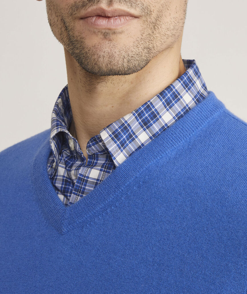 Lightweight Cashmere V-Neck Sweater