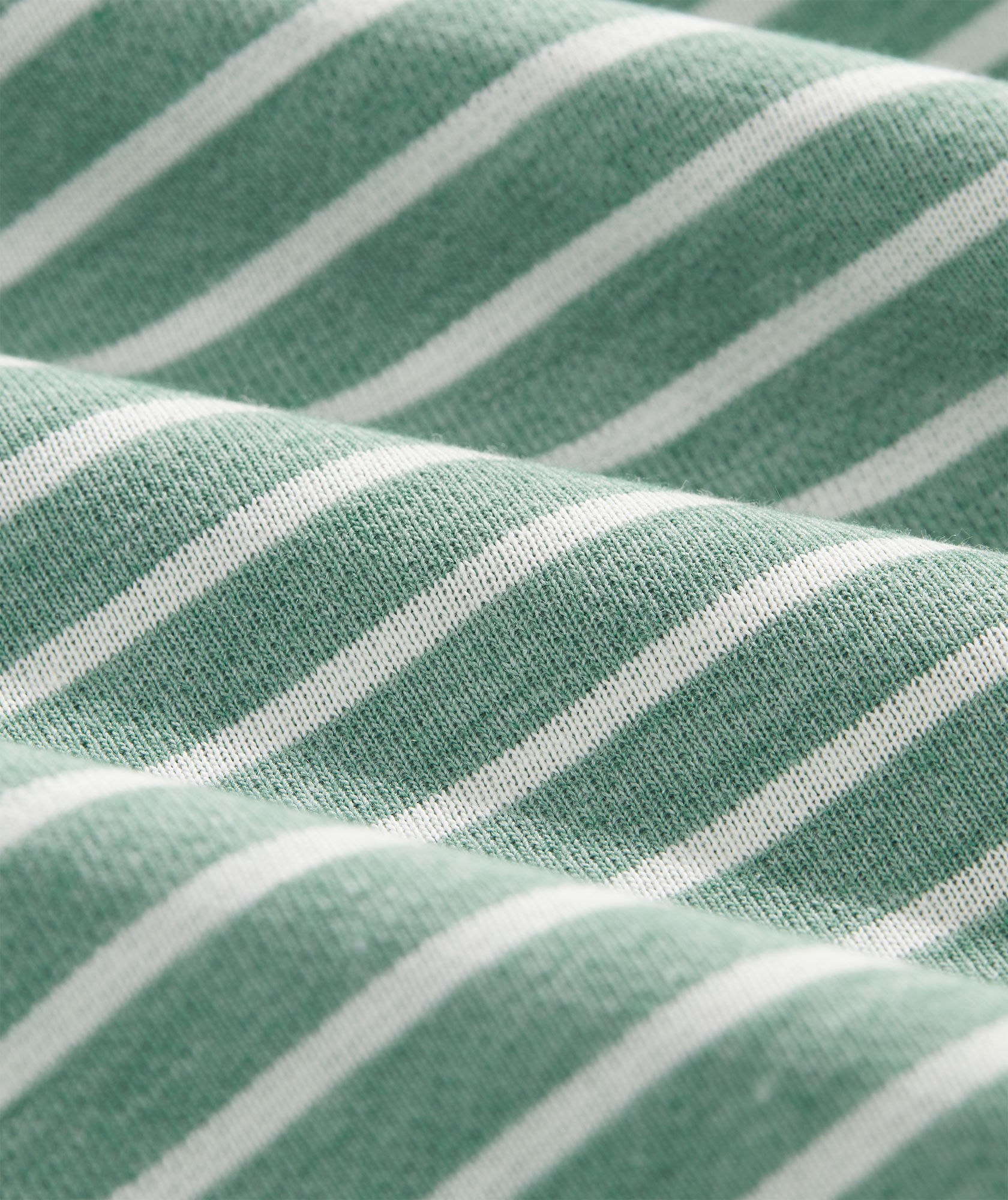 Shop Saltwater 1/4Zip at vineyard vines