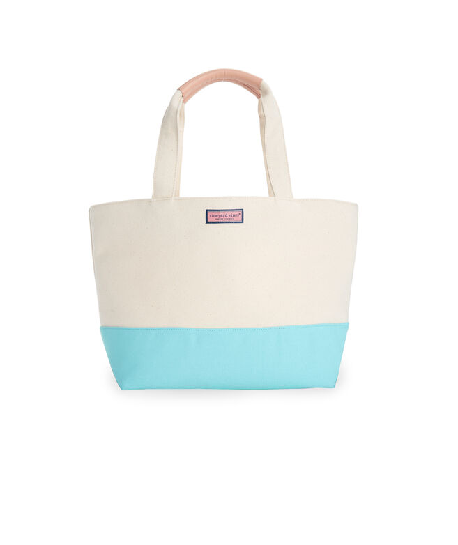 Shop Vineyard Tote at vineyard vines