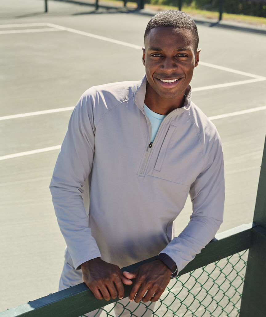 Performance Lightweight Quarter-Zip