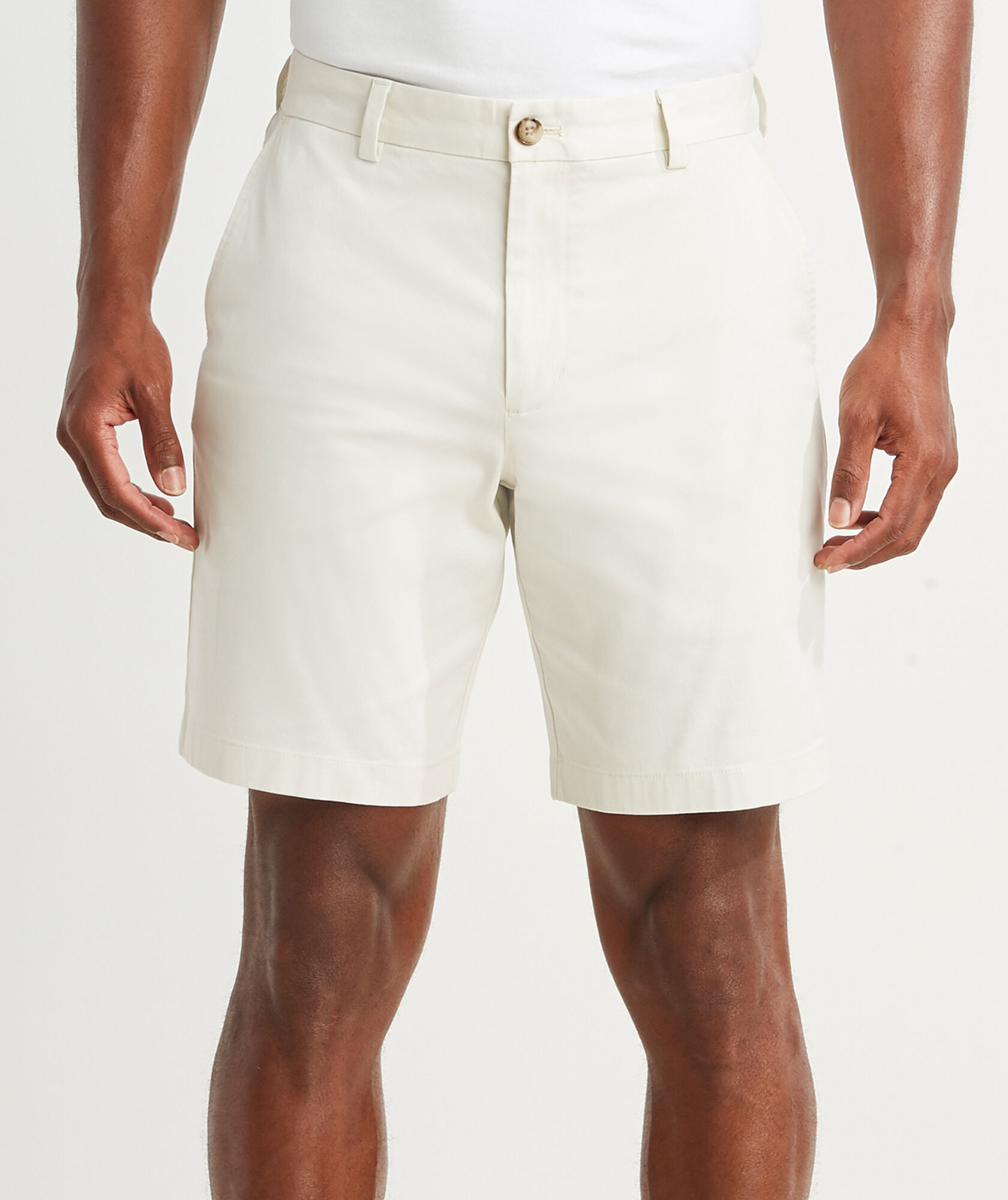 vineyard vines breaker short