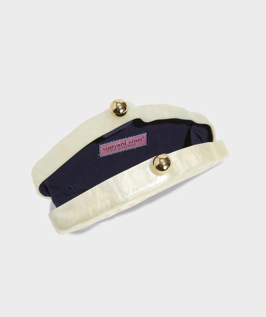 Pearl Oyster Clutch