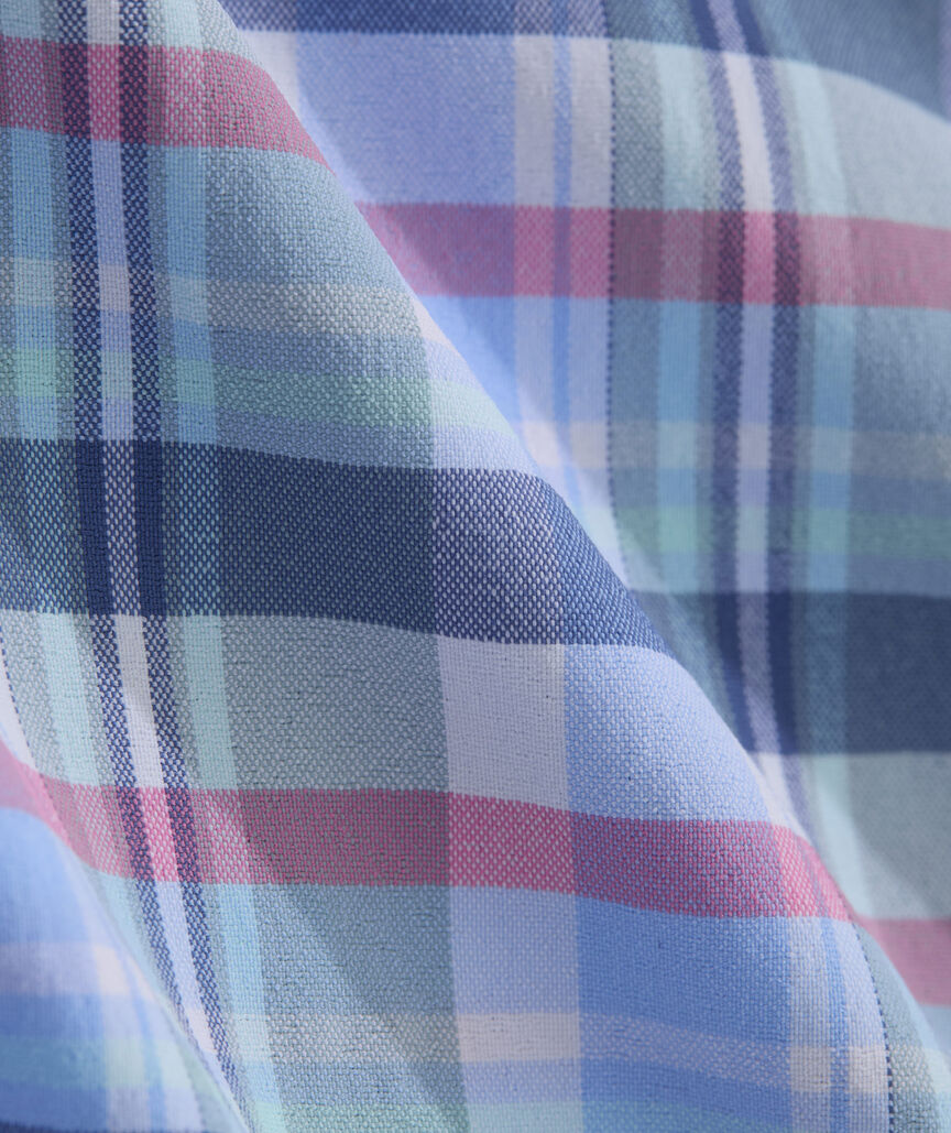 Performance Plaid Short-Sleeve Featherweight Shirt