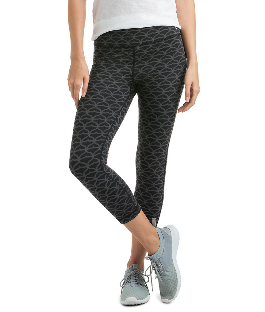 Cropped Whale Tail Leggings