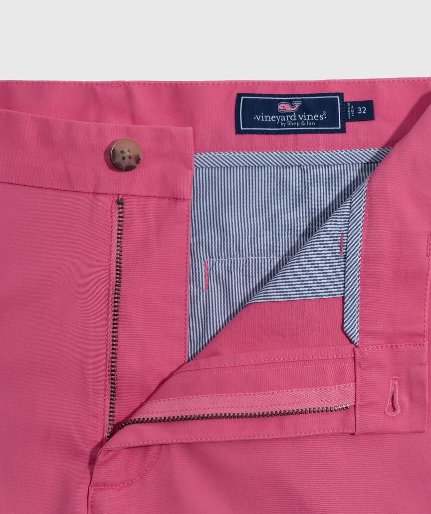 OUTLET 7 Inch Stretch Breaker Shorts