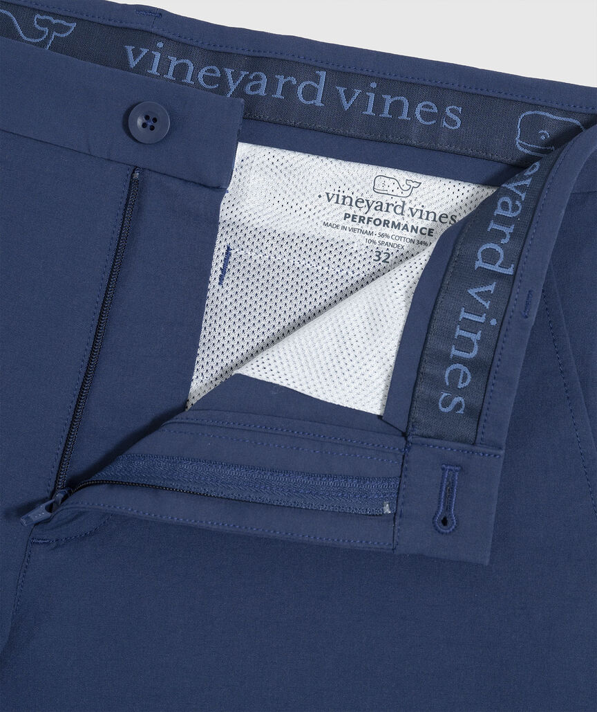 OUTLET 8 Inch Performance Shorts