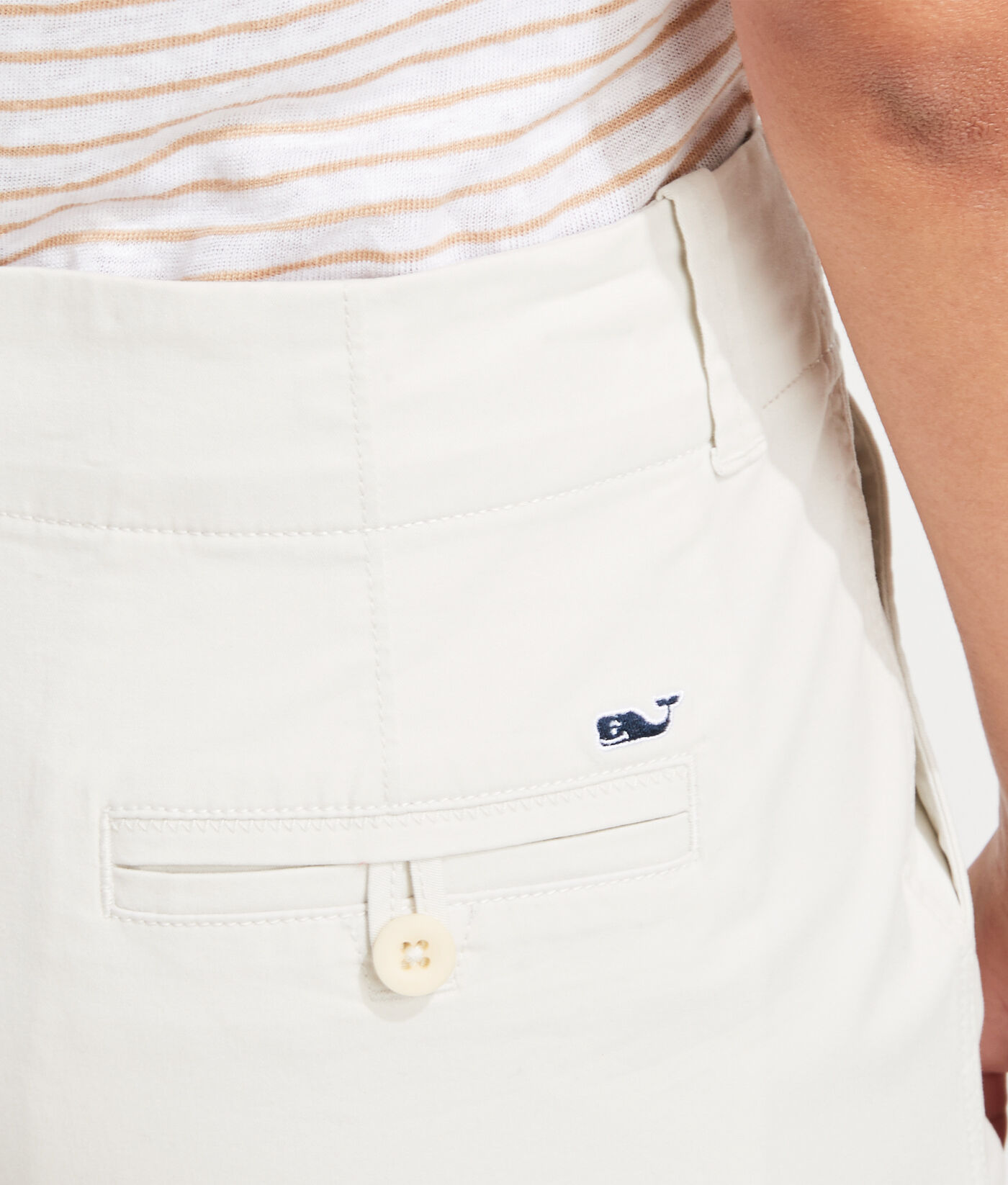 Day Shorts at vineyard vines