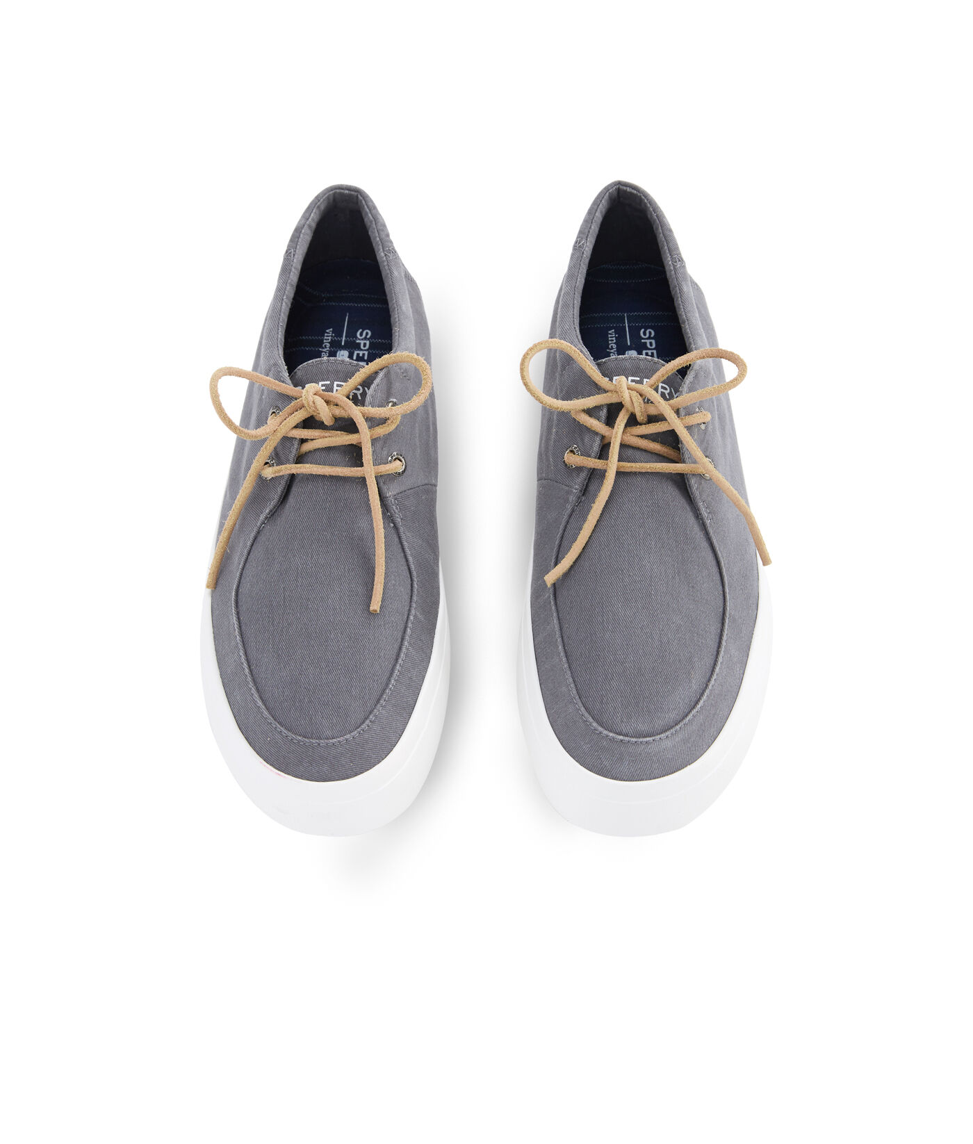 vineyard vines moccasins