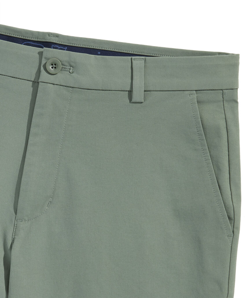 OUTLET 8 Inch Performance Shorts