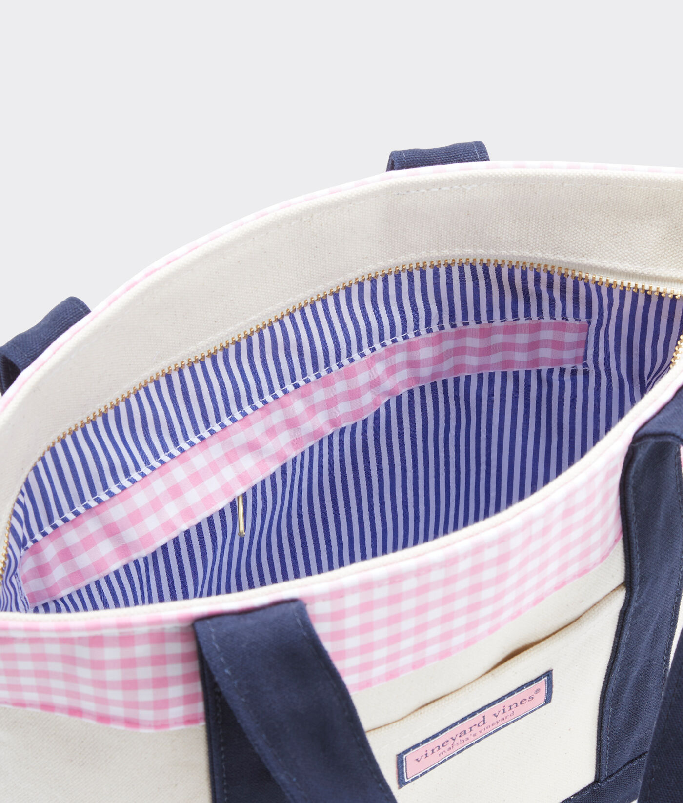 vineyard vines beach bag