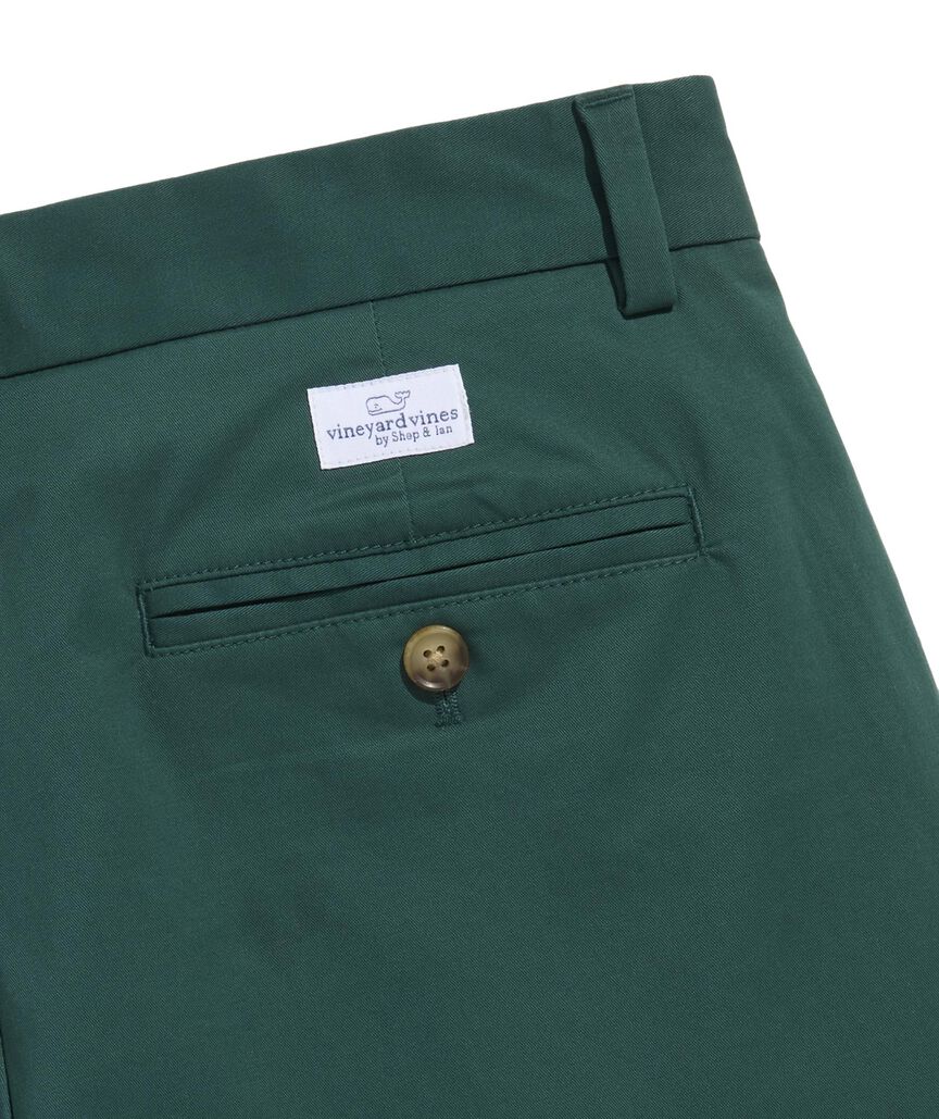 OUTLET 9 Inch Stretch Breaker Short