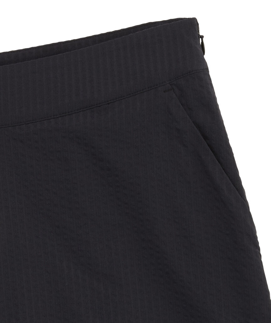 OUTLET Seersucker Harbor Scallop Skort