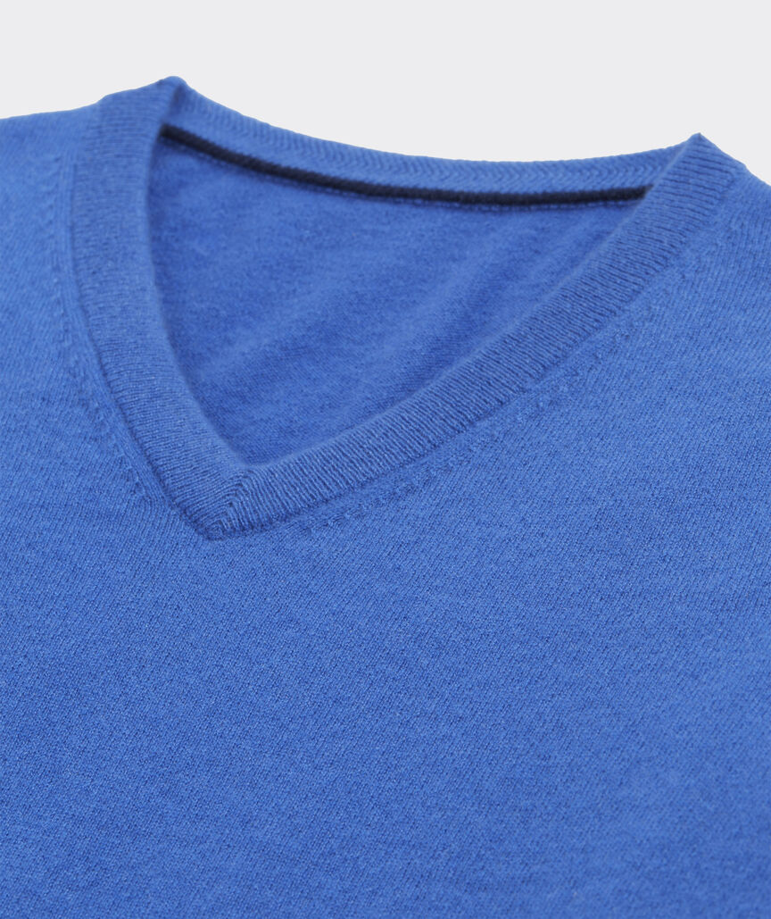Lightweight Cashmere V-Neck Sweater