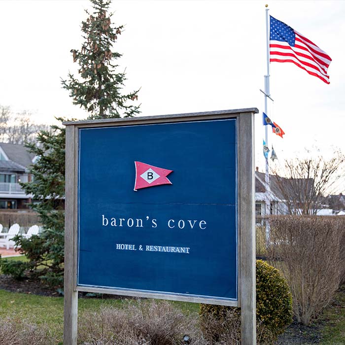 Baron’s Cove sign