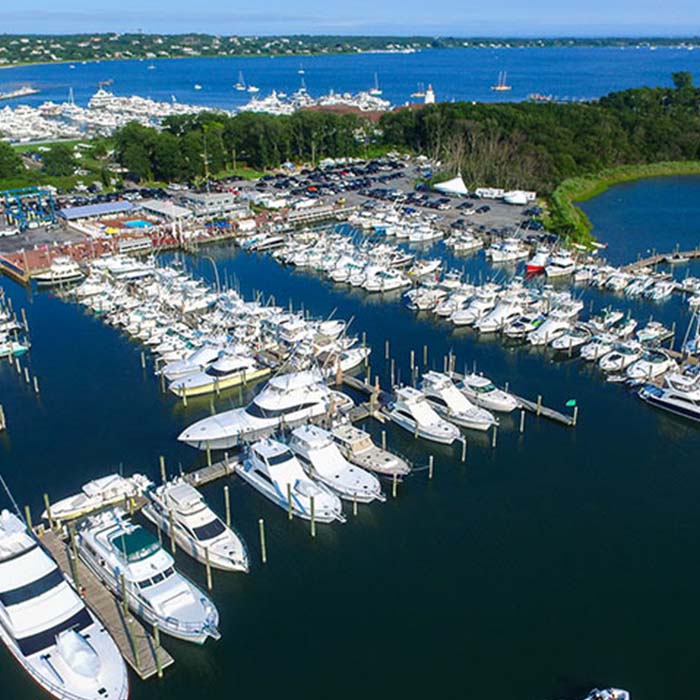 Sam’s Star Island Yacht Club