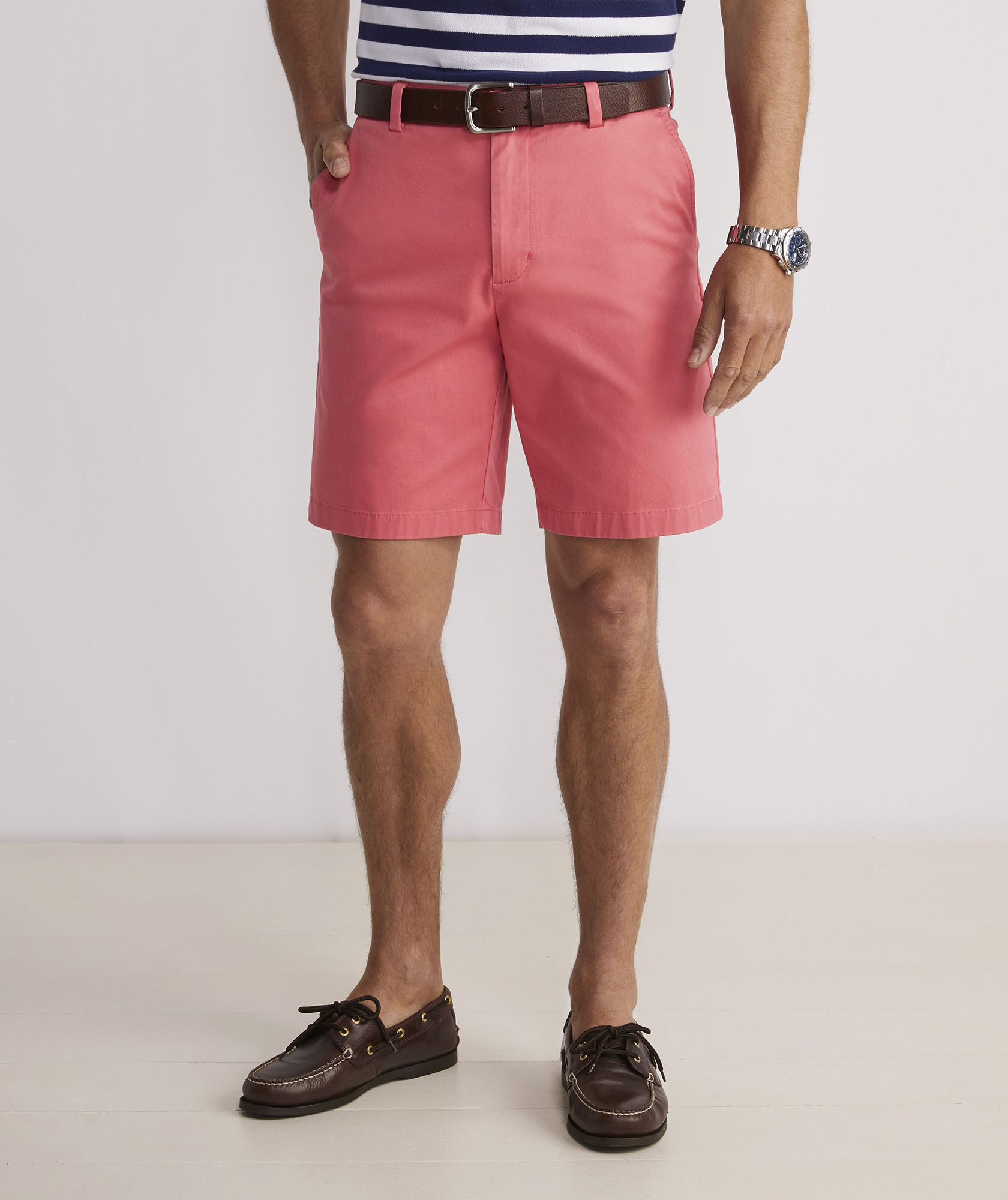 Our 5 Favorite vineyard vines Menswear Classics For The Holiday Season