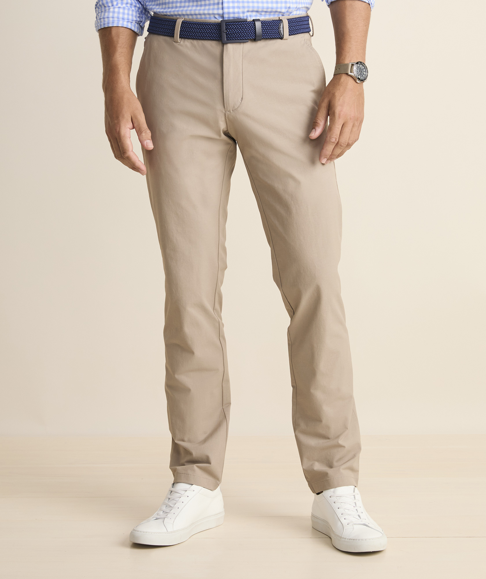 Shop Performance On-The-Go Pants at vineyard vines