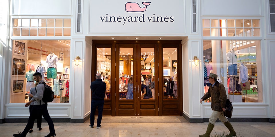 Vineyard Vines sets opening date for 1st Cincinnati store - Cincinnati  Business Courier